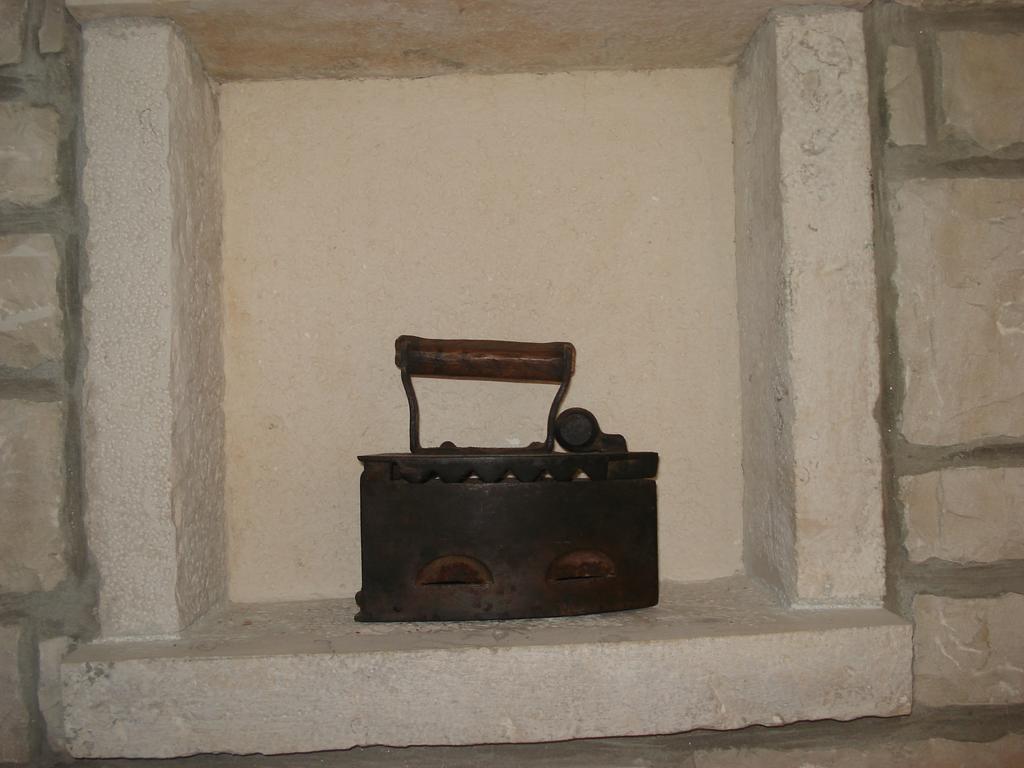 Apartament Tijano *